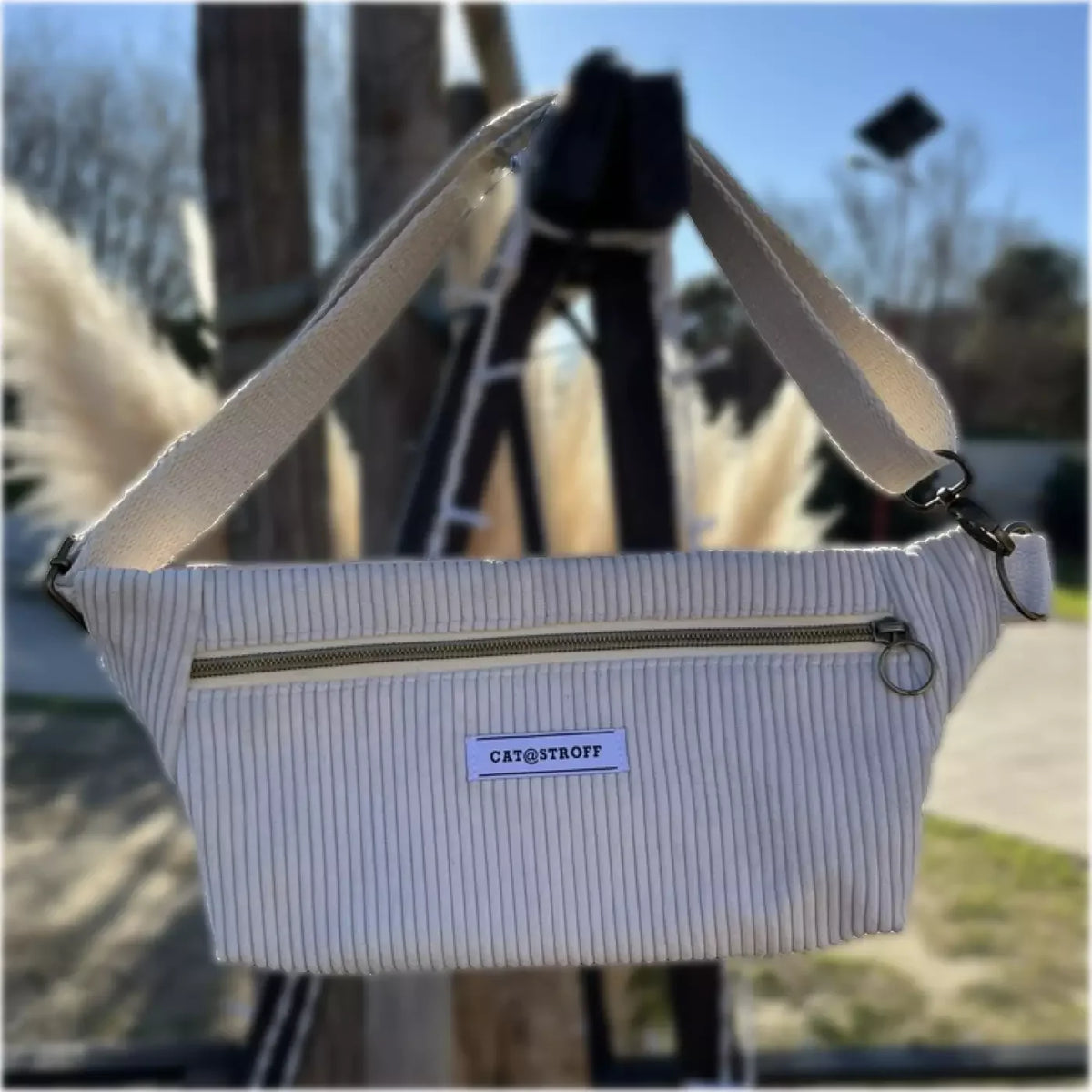 Sac banane mini Pure blanc en velours côtelé avec logo CATASTROFF
