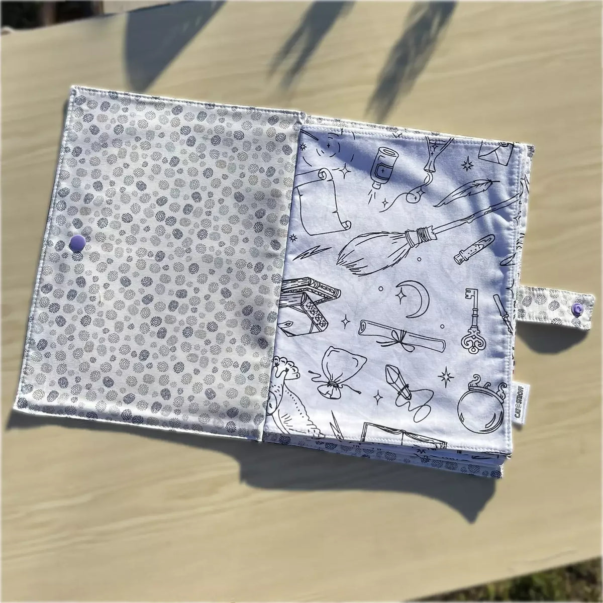Cahier de coloriage lavable Magic Potter de CATASTROFF avec motifs magiques